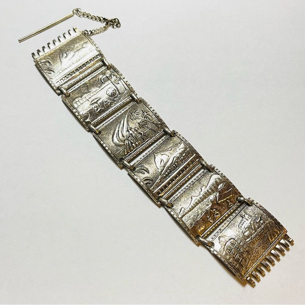 Vintage Silver Tone Link Bracelet Unusual Clasp Island Theme Palm Tree M…